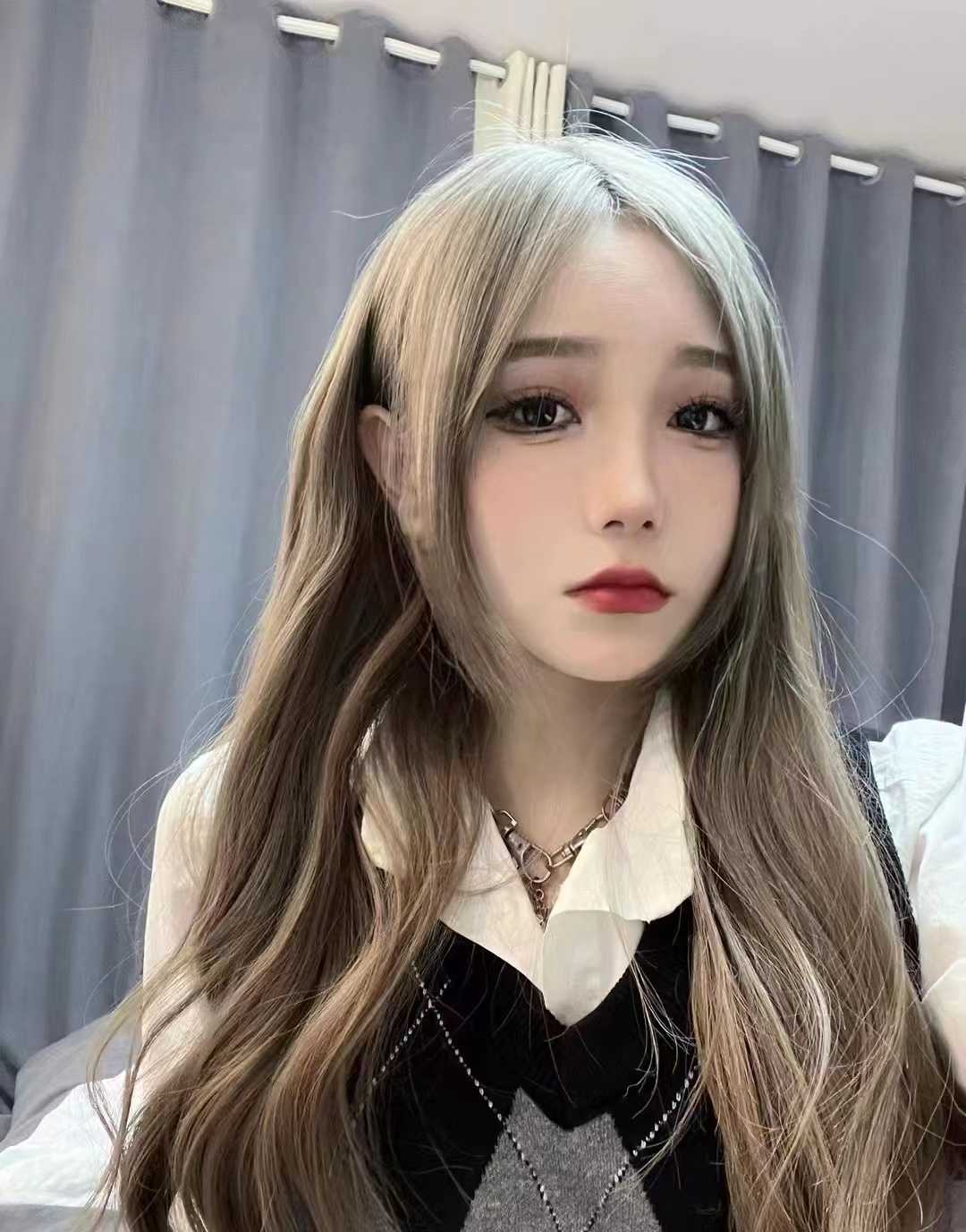 颜值超高的金发美女