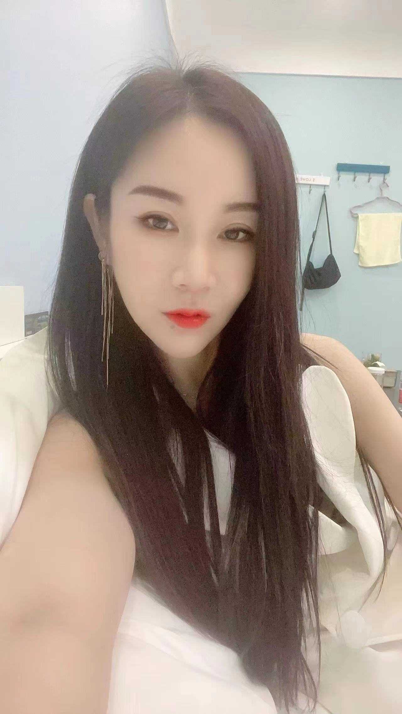 性感美腿少妇一枚