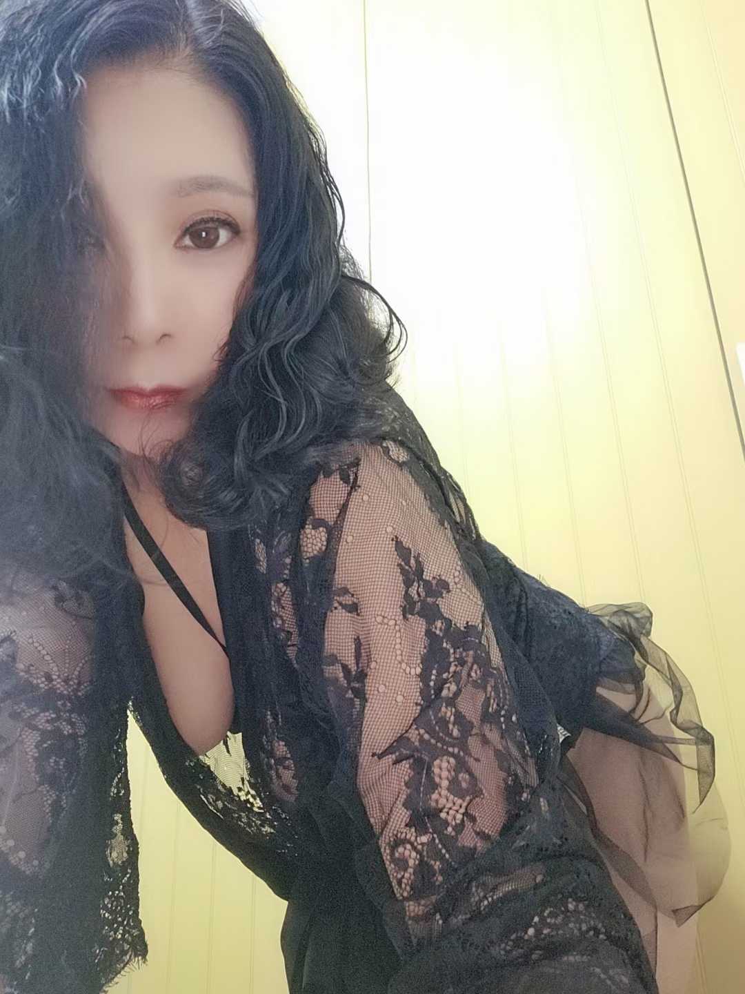 红桥区熟女中的小极品妹子