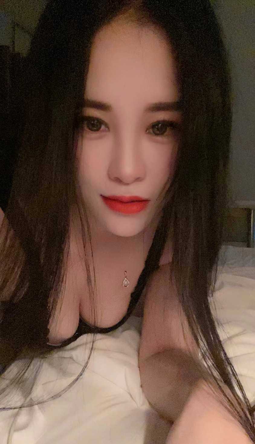 天河区大奶妹子小小