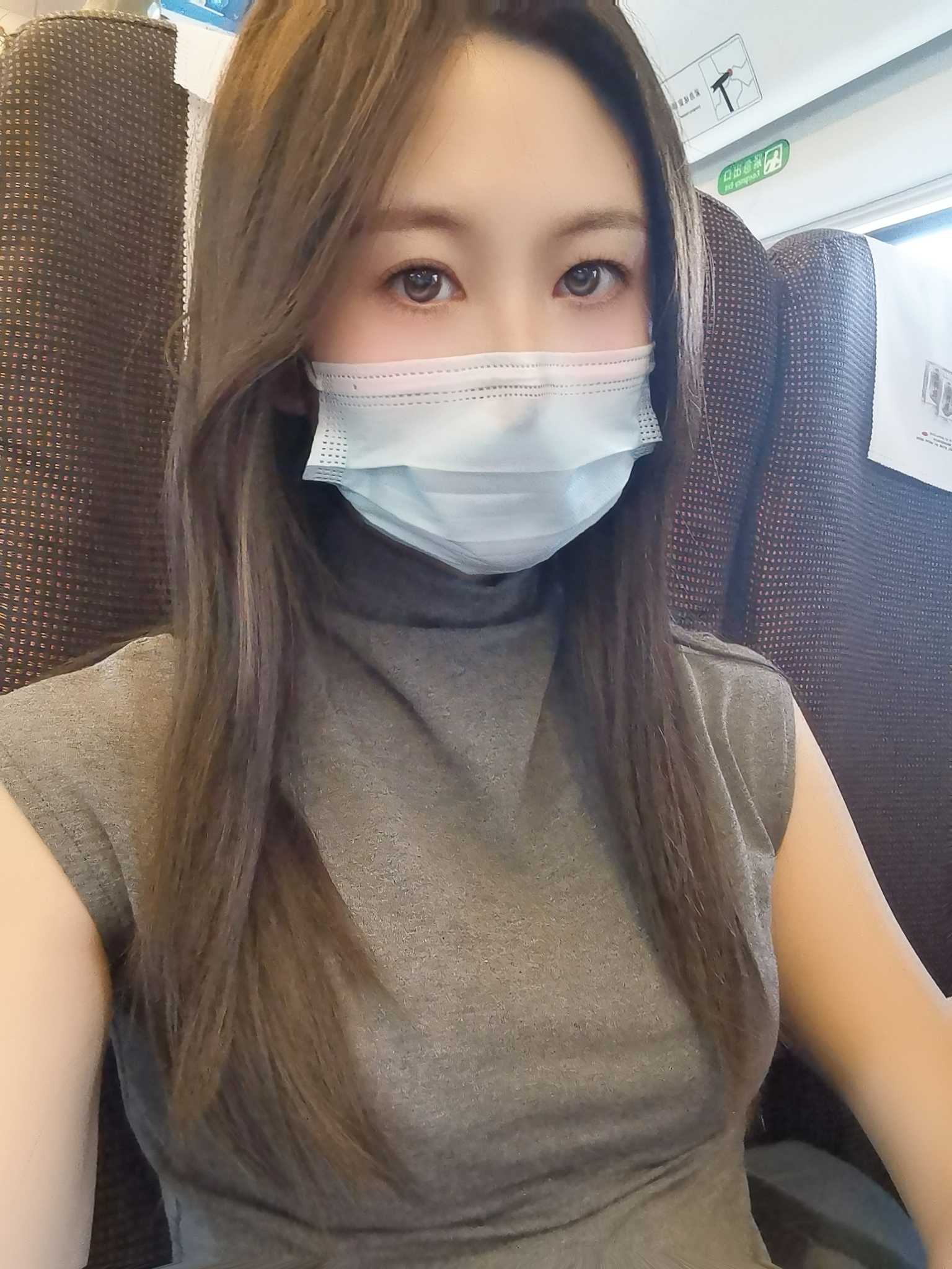 徐东保利城可盐可甜真实美女