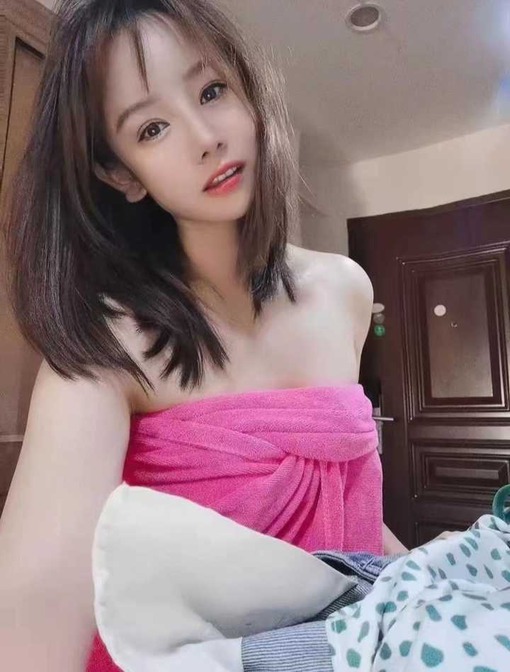 非常主动的小姐姐