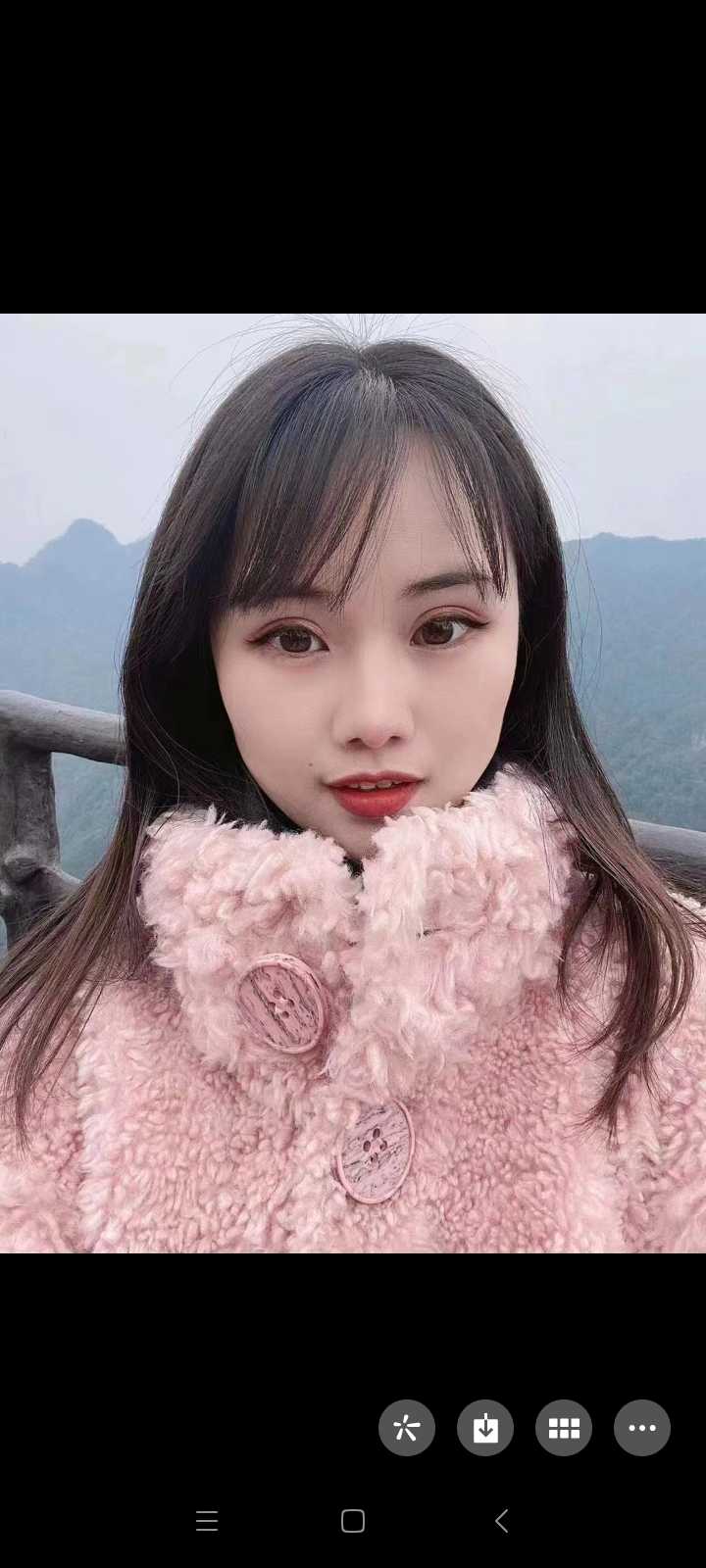 漂亮的小姐姐一枚