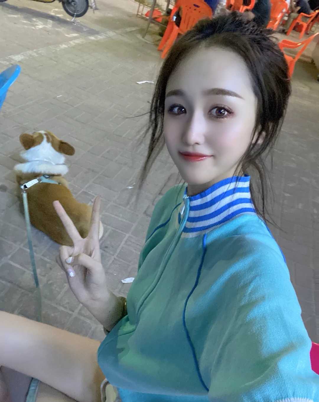 有受虐倾向的兼职良家少妇