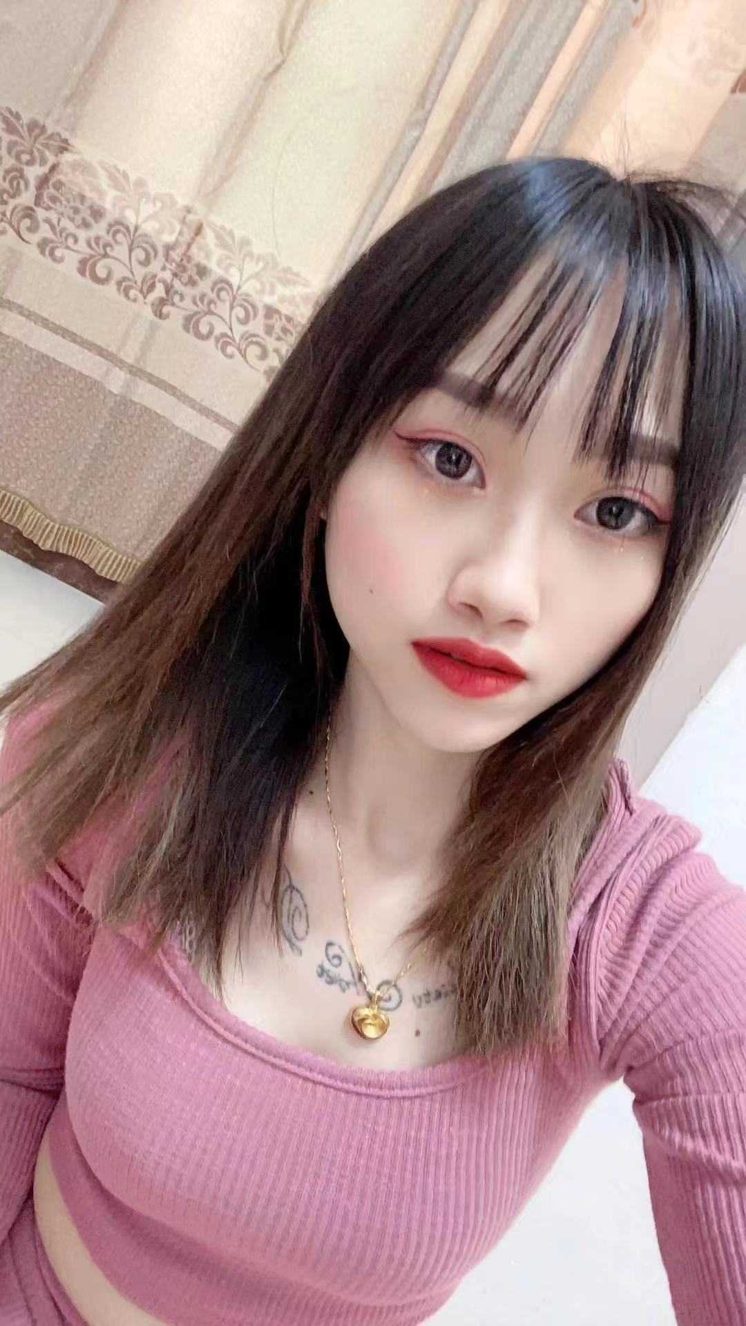 性感妩媚多姿的小苹果