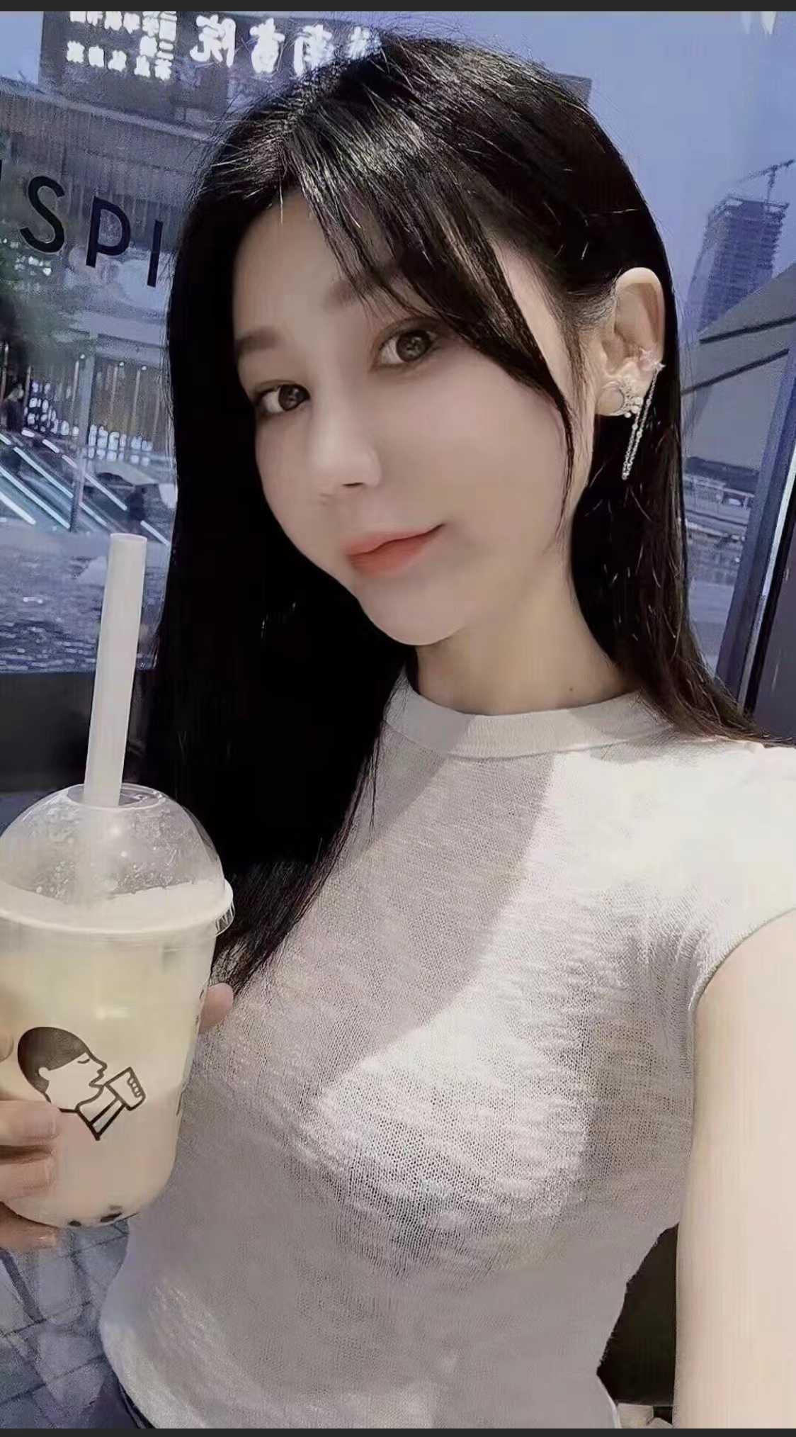 天使面庞的小妹妹