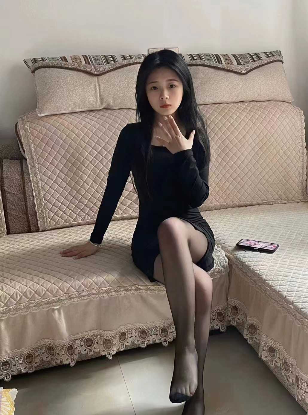 黑丝长发妹子可可