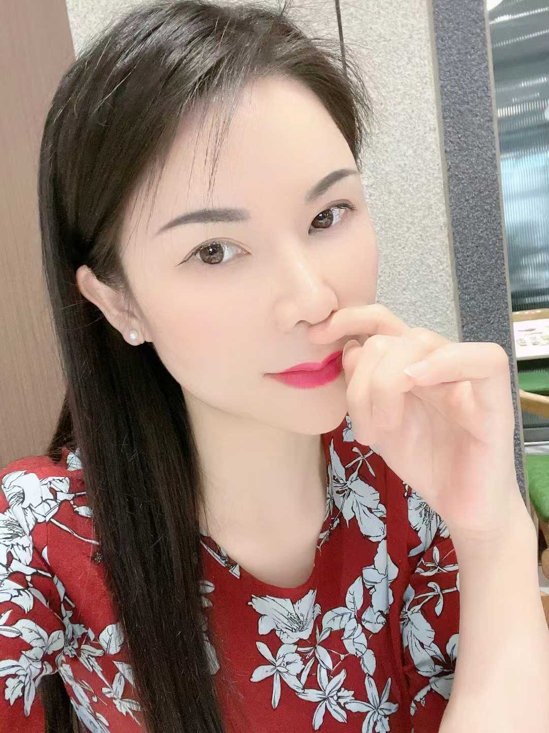 服务很多的英子老师