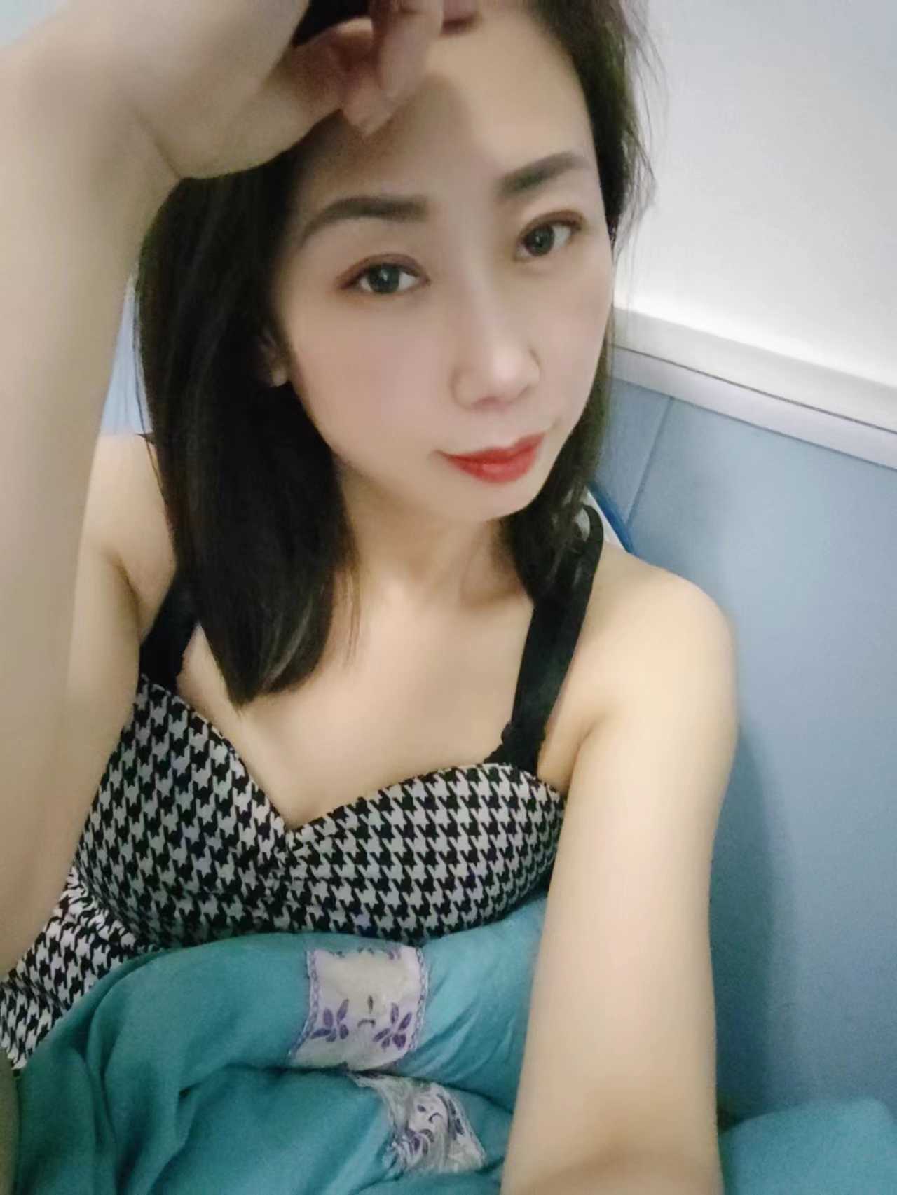 通州果园sao气熟女