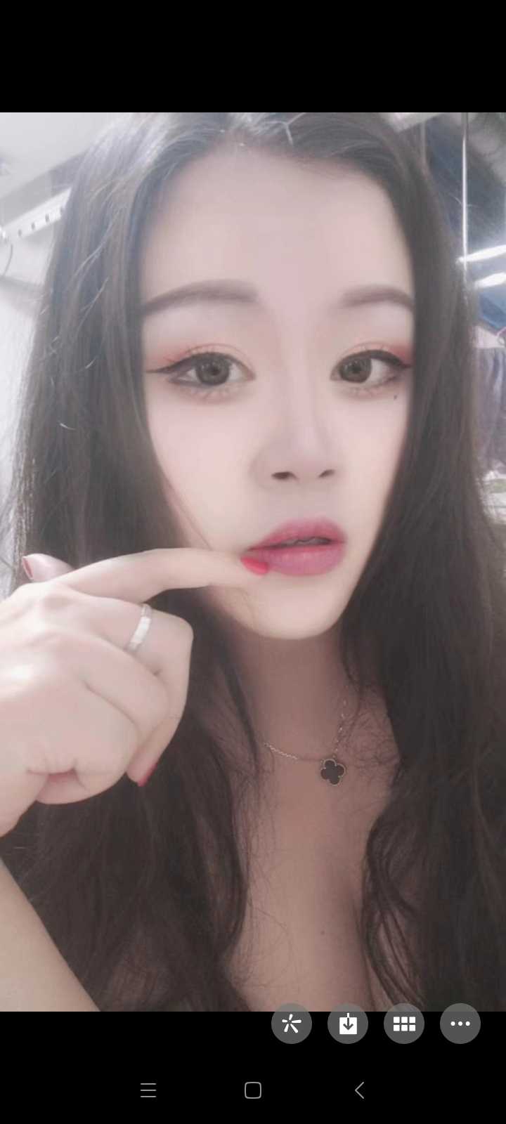 性感妩媚的小姐姐