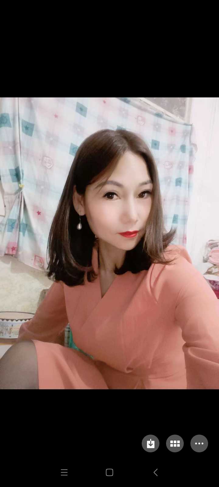 风韵犹存的少妇