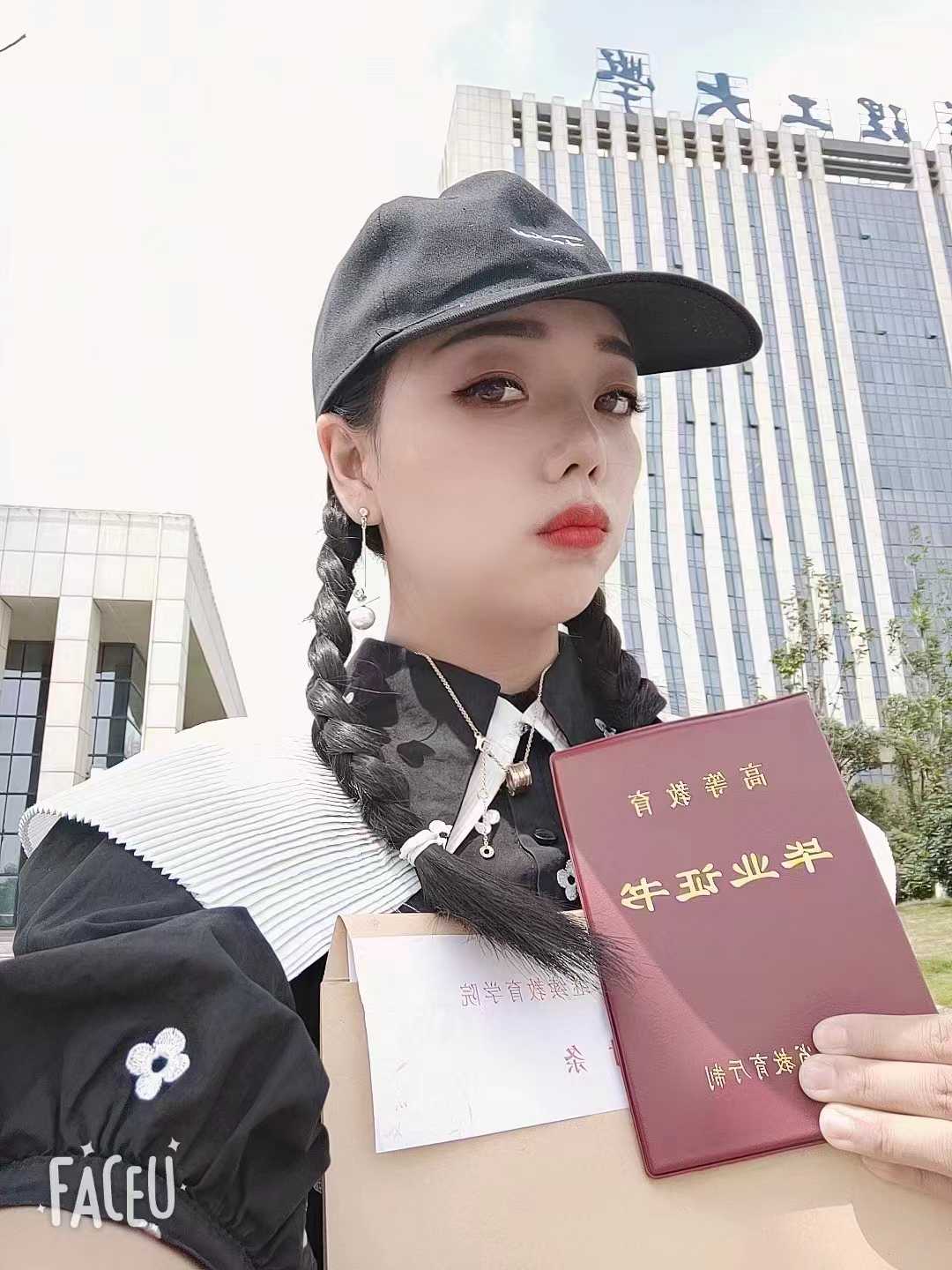 人美服务好的妹子