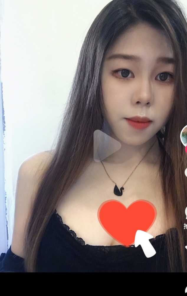 南屏黑丝大长腿妹妹