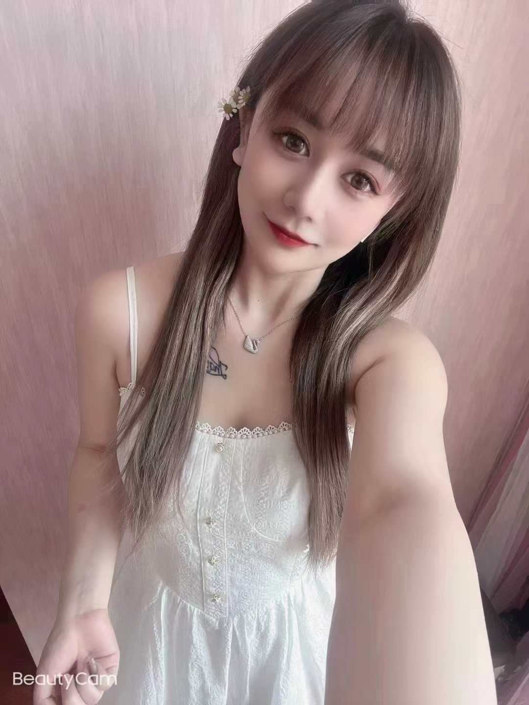 性感筱筱老师黑丝大长腿