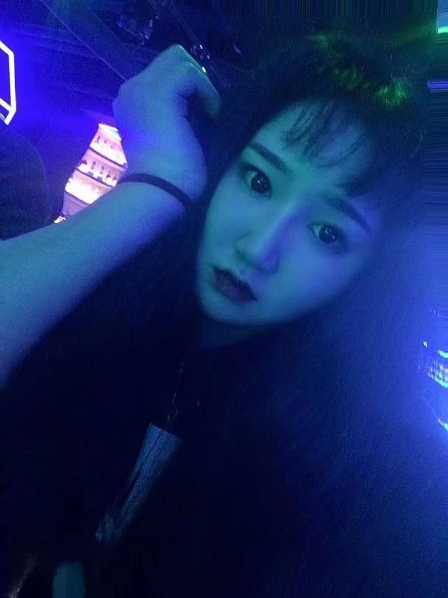 年轻漂亮很主动