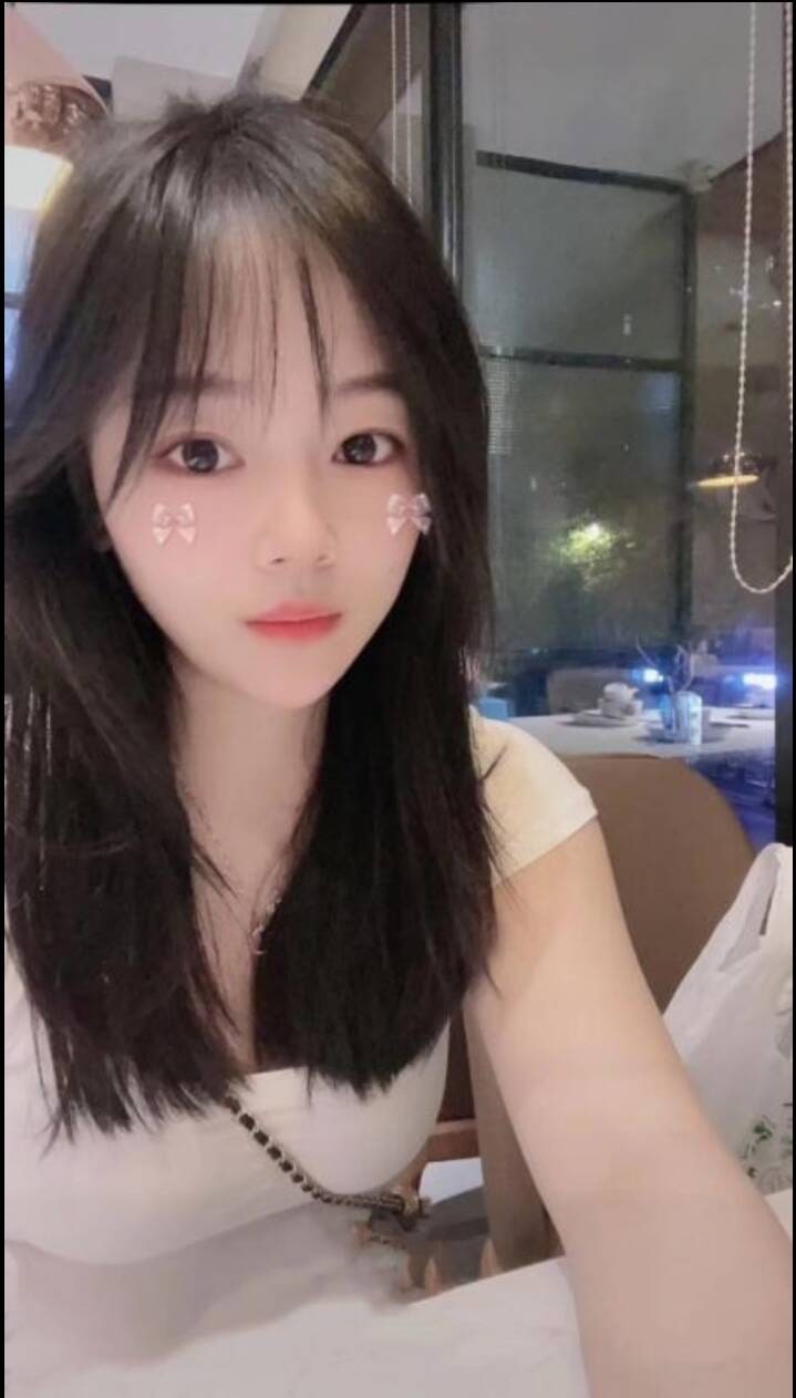 【楼凤兼职】呼和浩特高颜值兼职妹妹