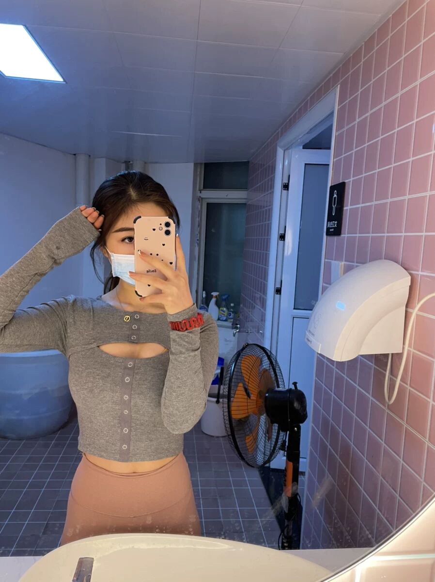 人美水多的妹子