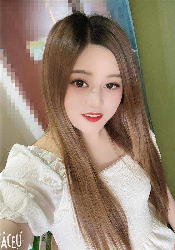 魁奇站小良家妹妹