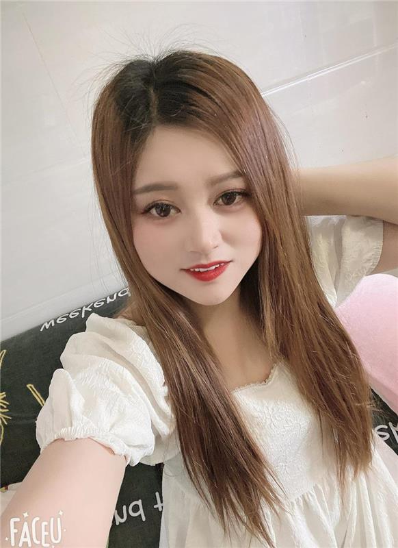 魁奇站小良家妹妹