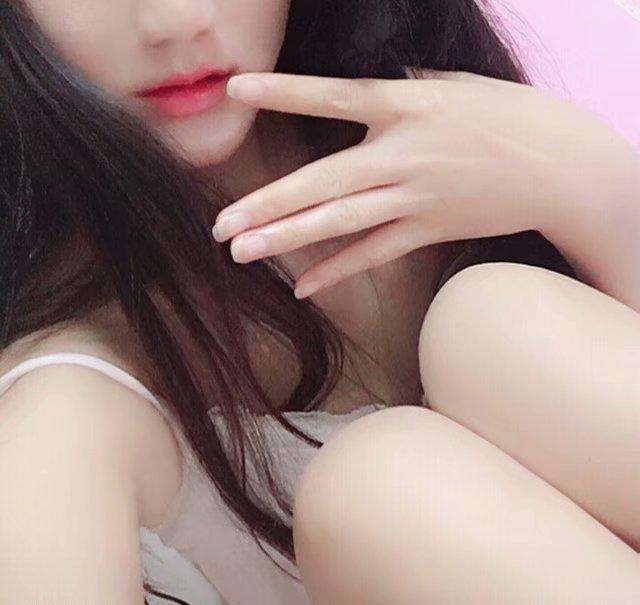 穿丝袜的小姐姐