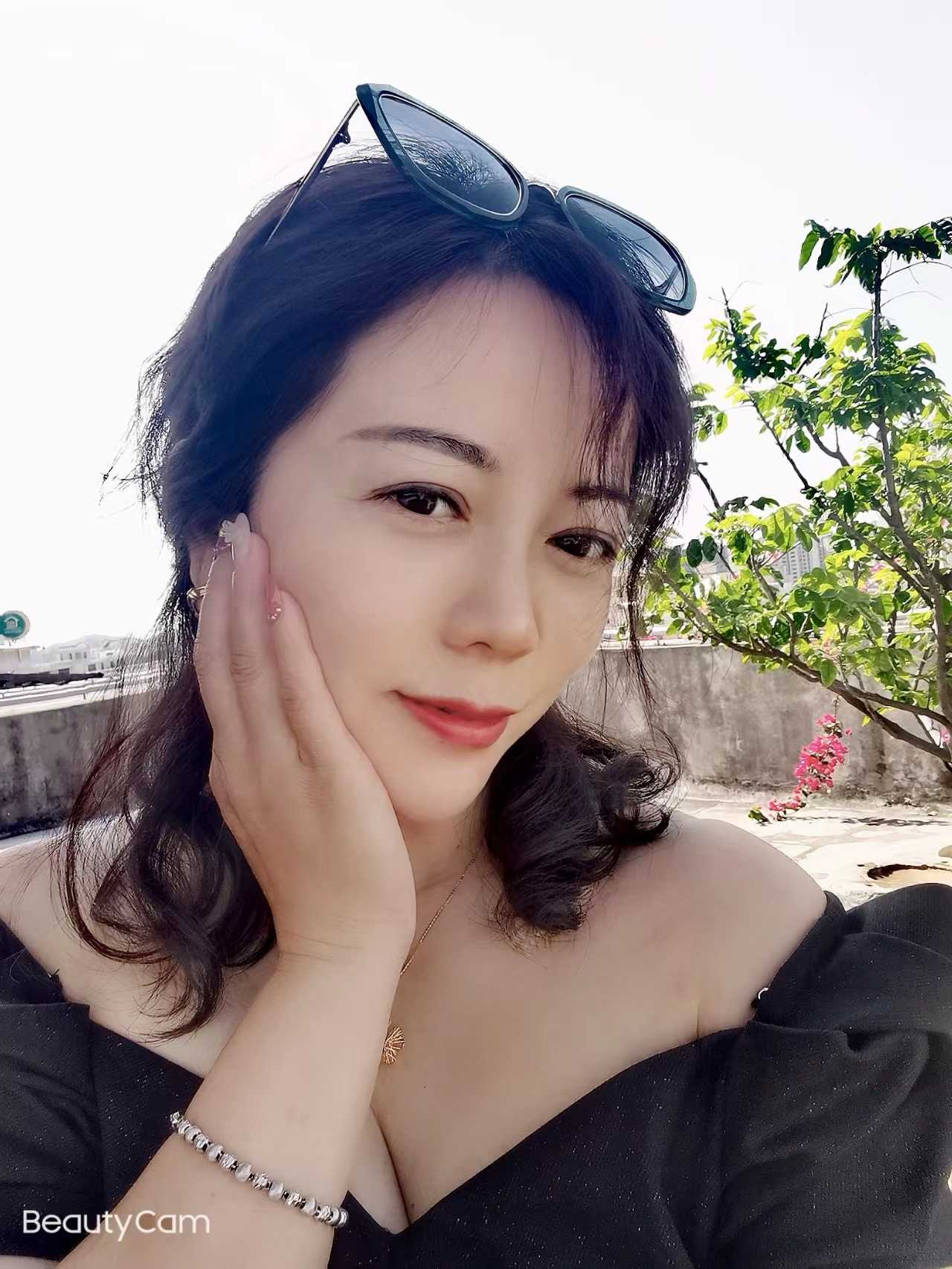 风Sao少妇，花样多，健谈，配合度高