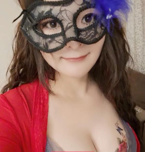 分享一位蒙古美女护士姐姐