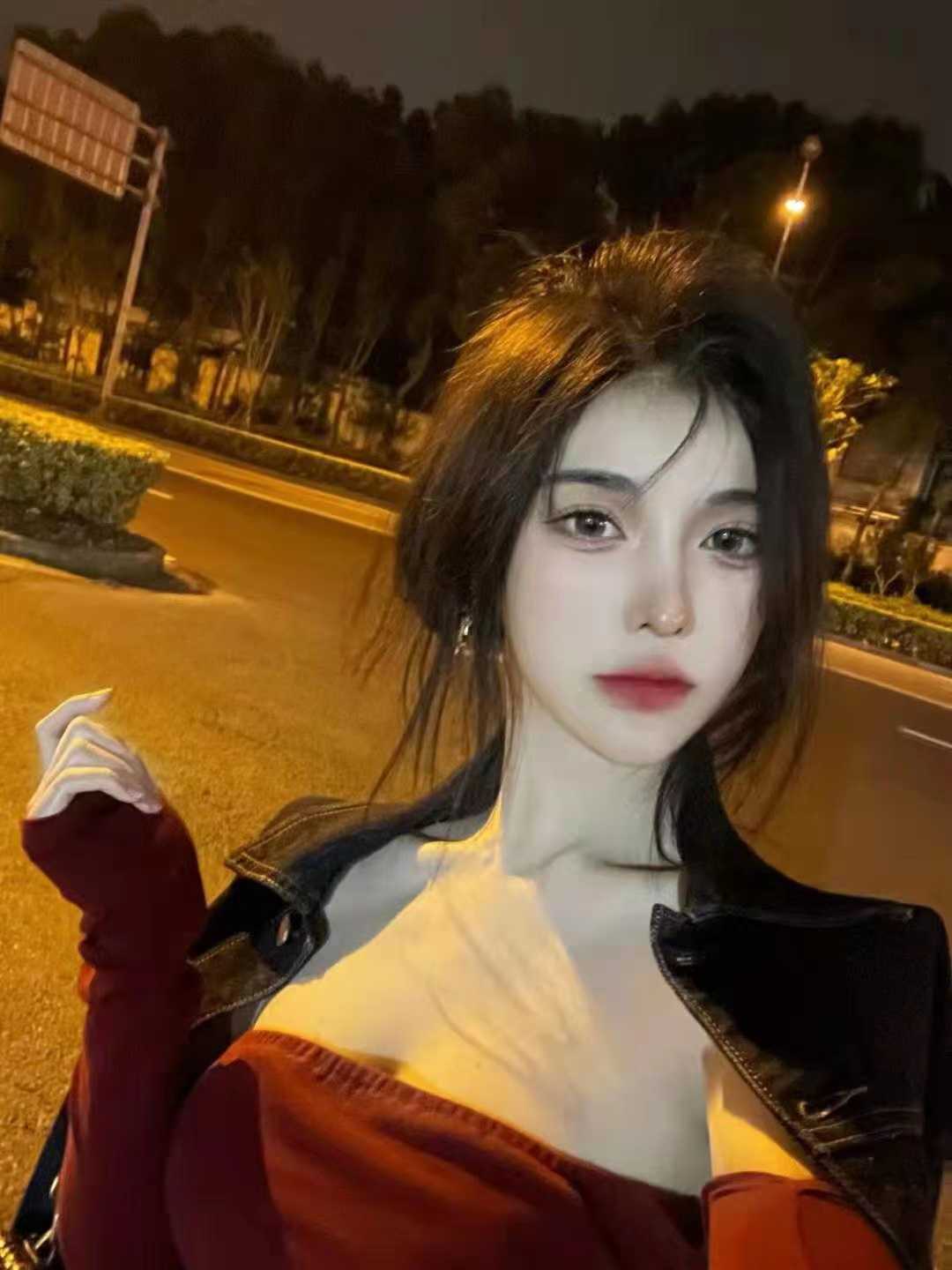 兼职 模特  湖南人身高165  体重45gk