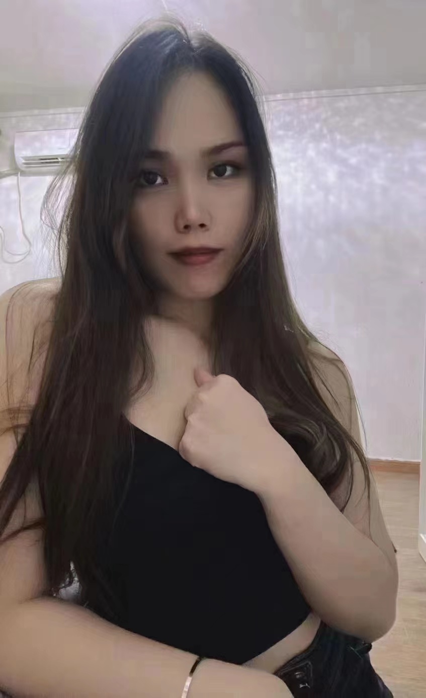 KH一级棒的小姐姐