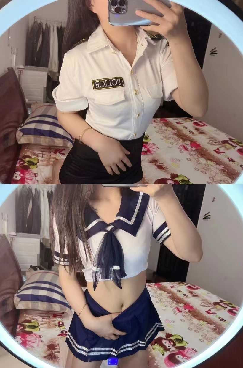 小巧玲珑，肤白貌美