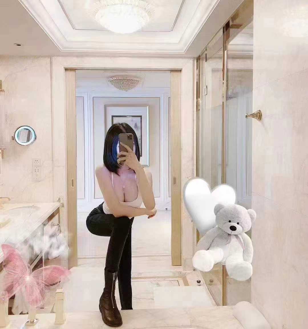 极品身材，胸大风Sao