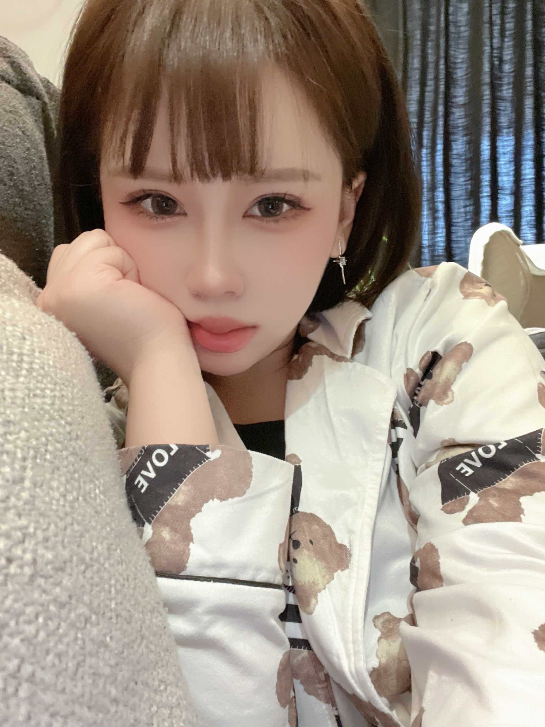 99年有点像杨紫的小姐姐