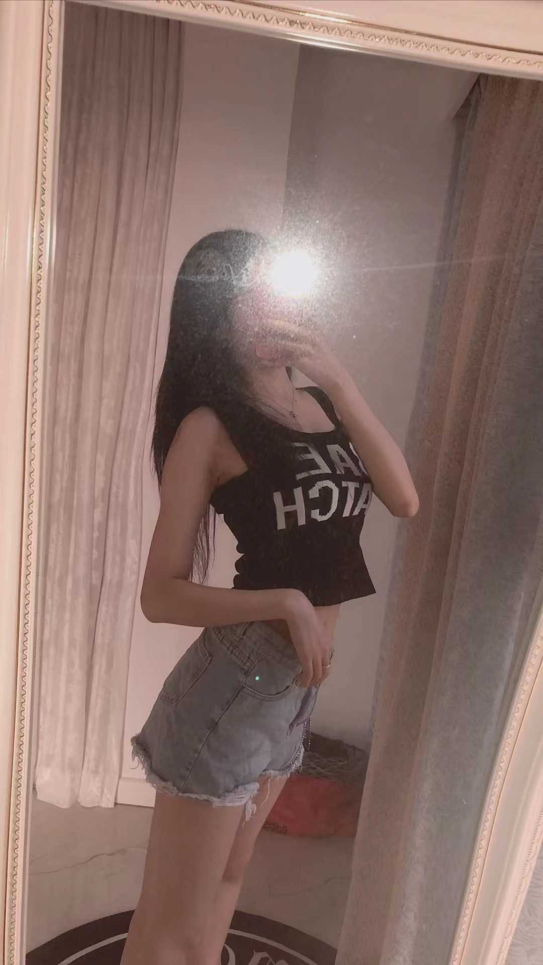 城阳身材不错不错的上门妹子