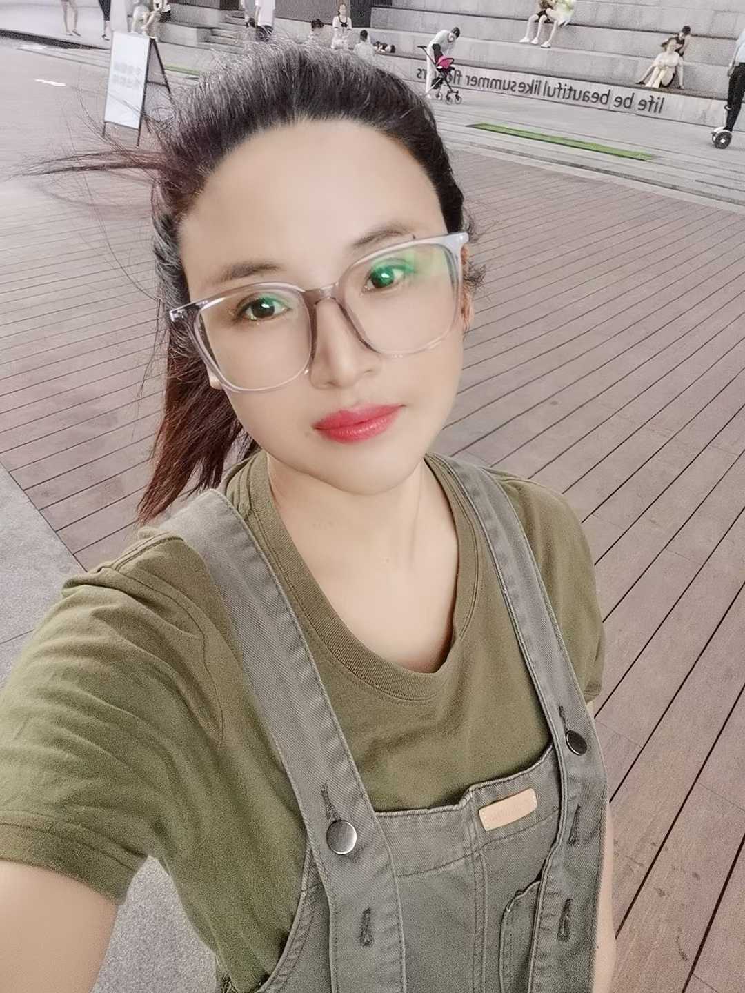 钟楼区宝龙广场小少妇一枚