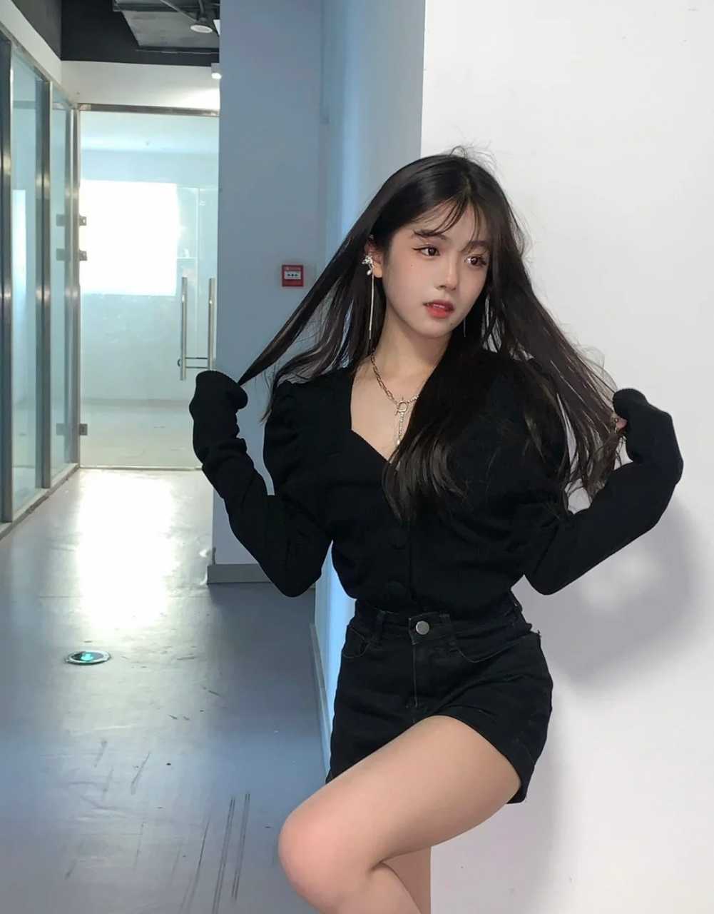 电脑上发现超赞的朝阳嫩妹