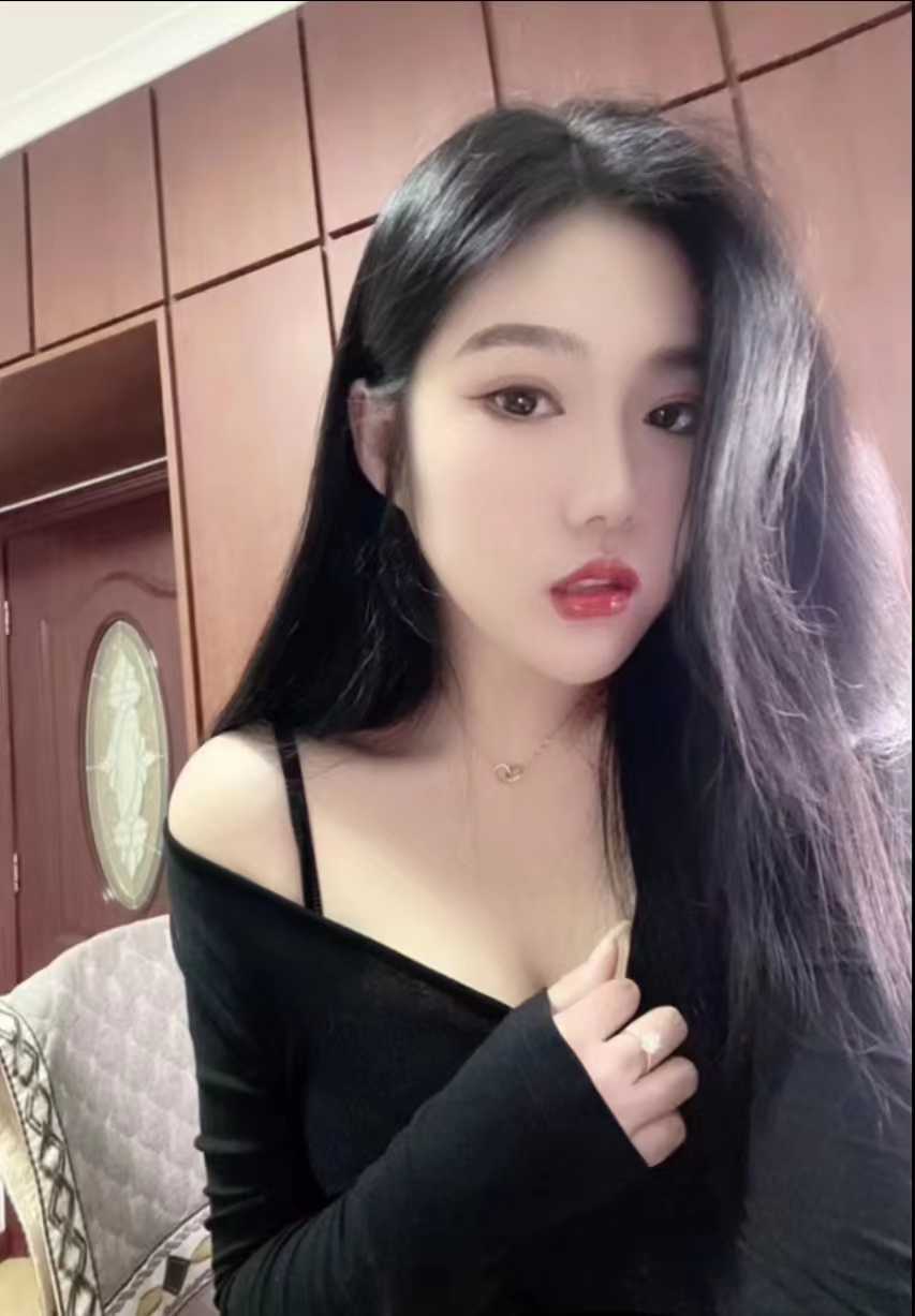 小店区晋阳街高颜值美女