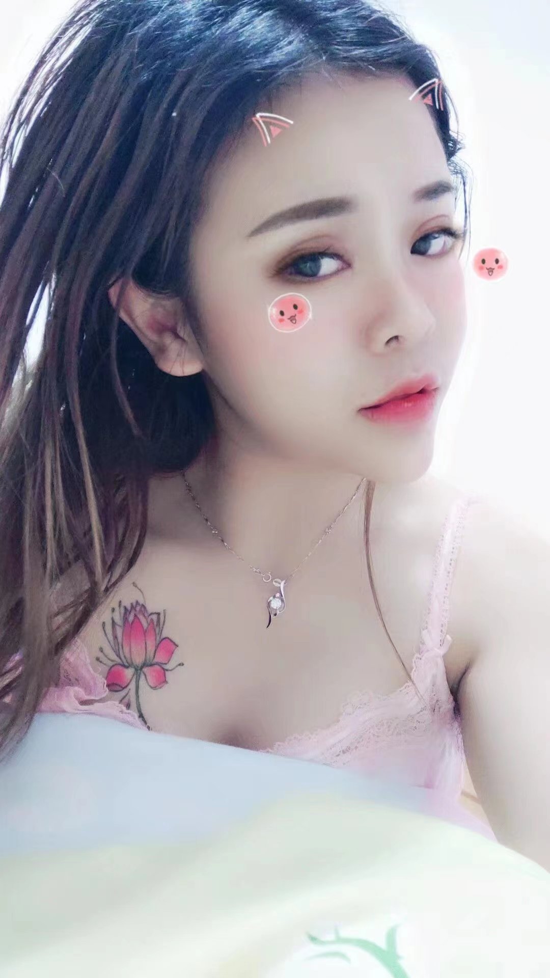 港闸万象城服务系妹子