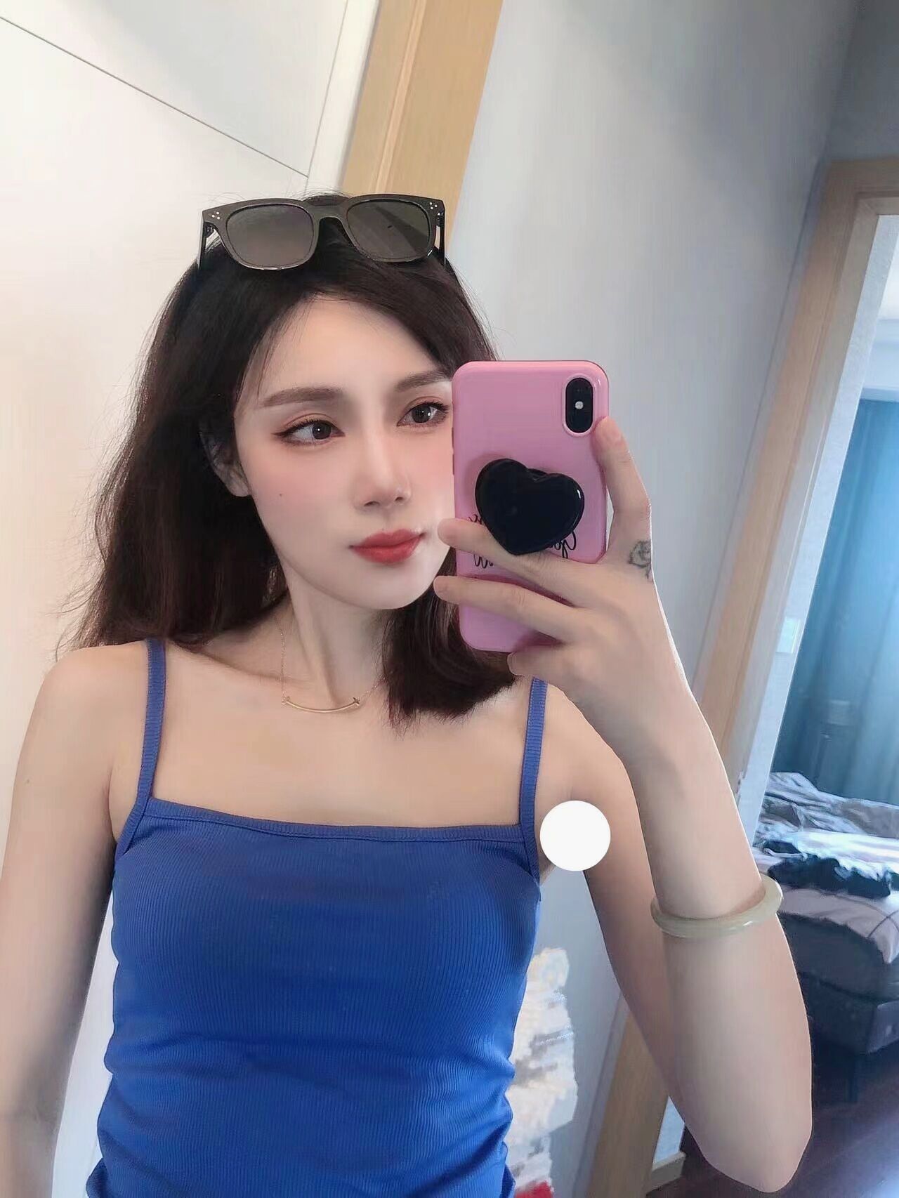 九江女孩，24岁，身高167，体重94，c罩杯，有稳定工作，气质好