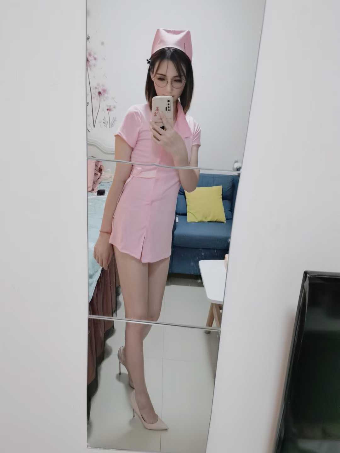 南山服务形小姐姐