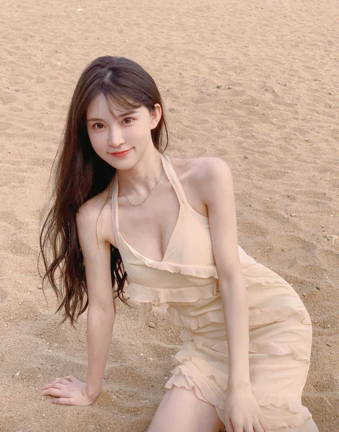 极品粉嫩,甜美型学生妹