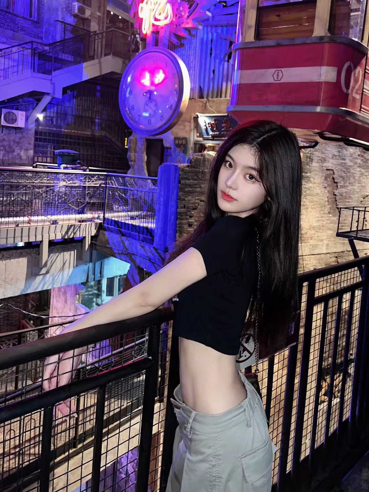 性感模特乖巧听话的kk