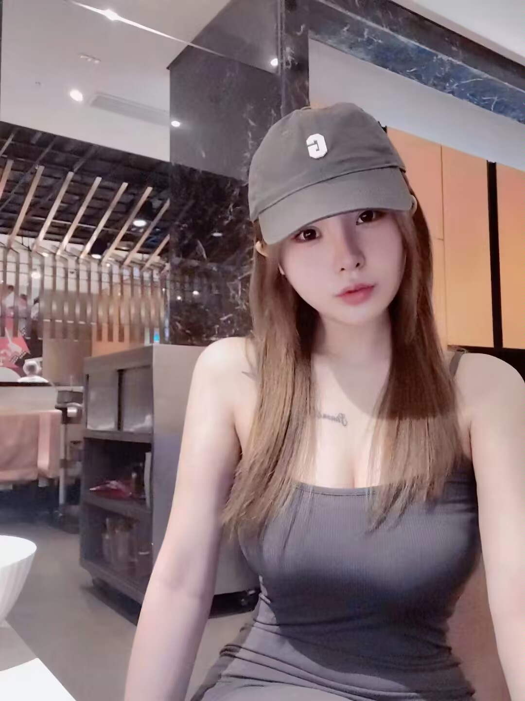 深圳宝安区性感兼职美女