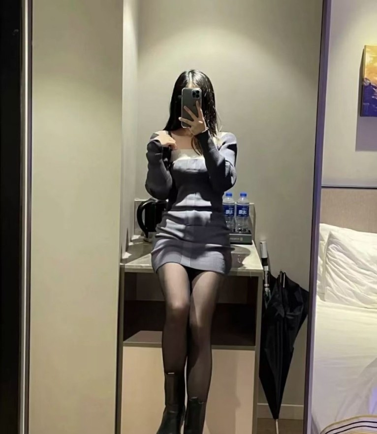 还不错的一个美女