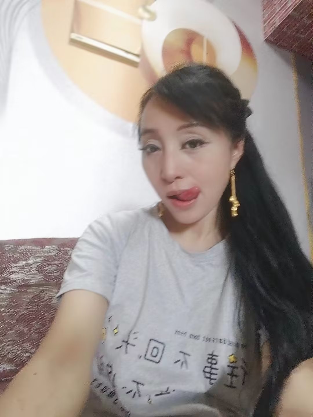 南昌大奶兼职少妇