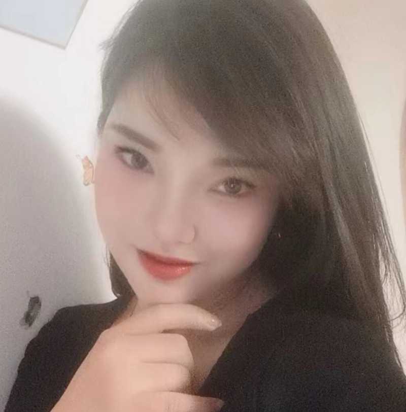 中南路年轻漂亮的妹子