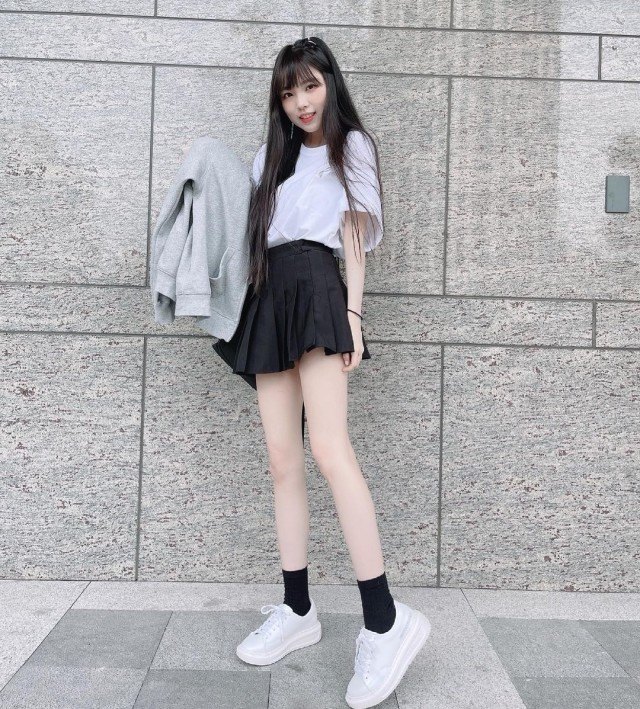 小巧玲珑的小萌萌