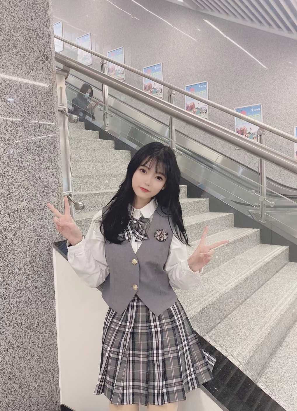 活好甜美萝莉兼职