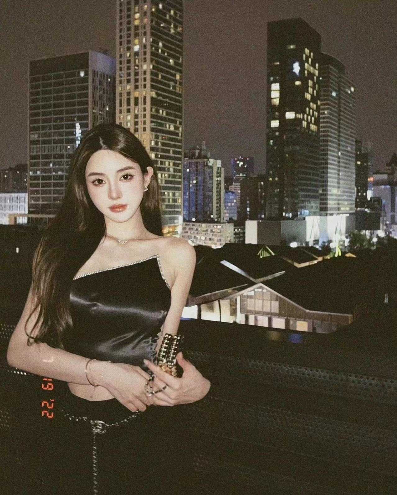 魔了5分钟终于喷了