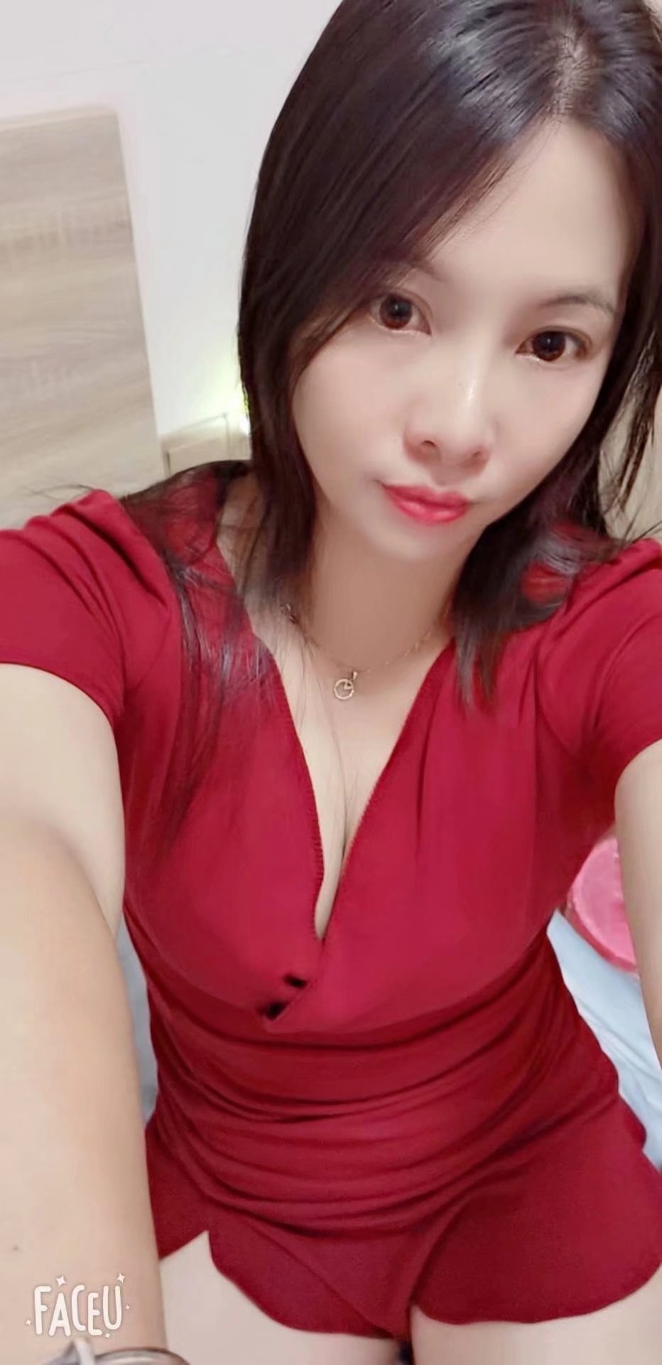 30如狼似虎的兼职少妇