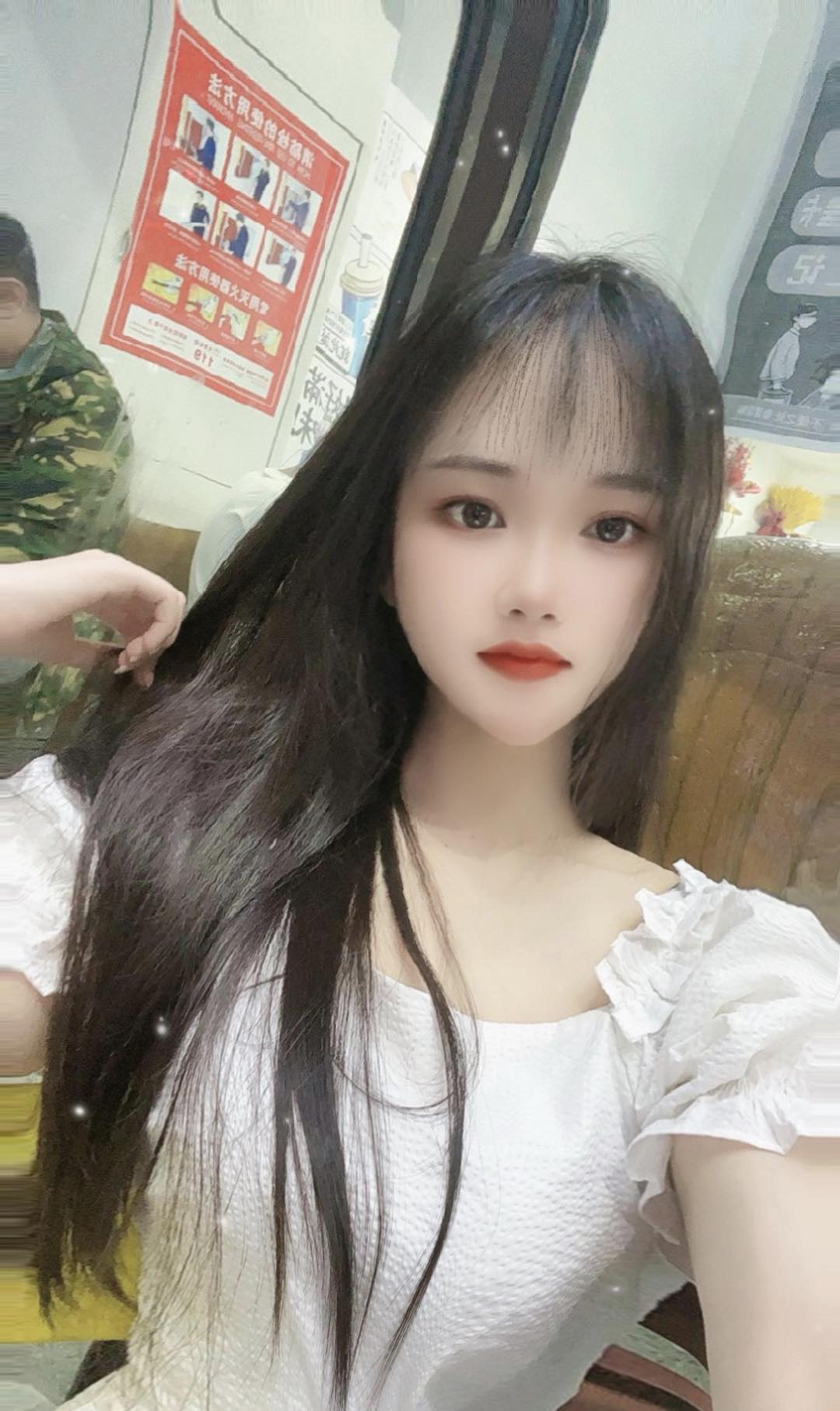 西乡非常不错的小姐姐