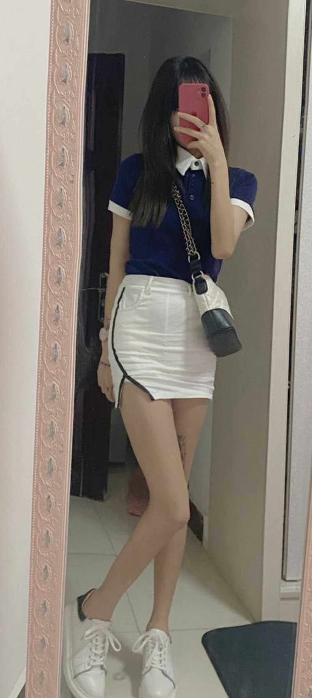 长腿学生妹，服务到位！